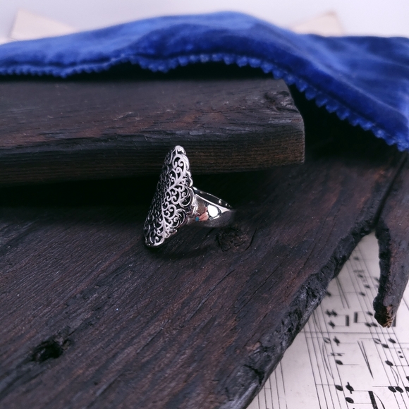 Stainless Filigree Cigar Band Knuckle Ring - Picture 2 of 9